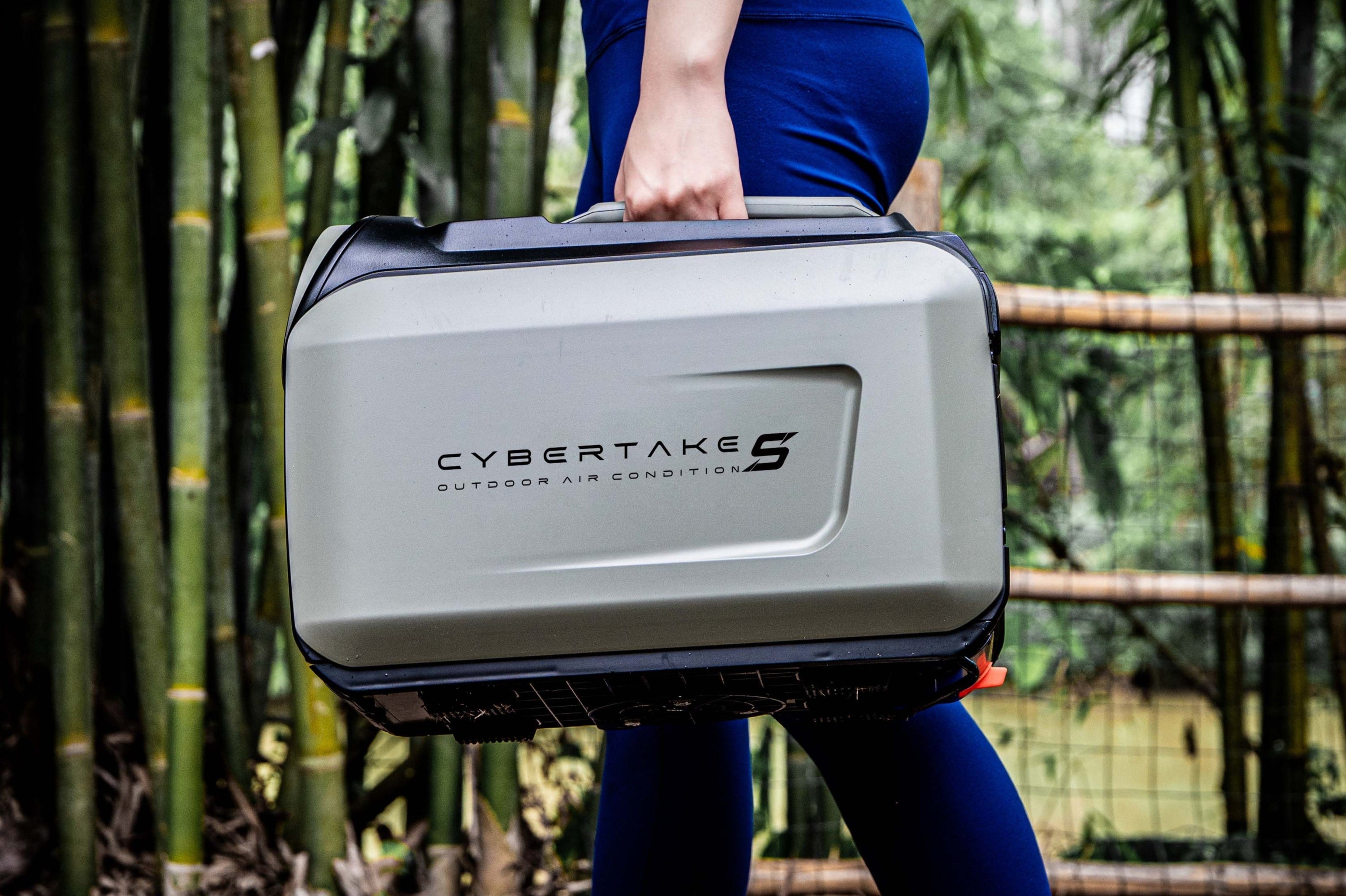 Compact S1 Pro cooling unit for travel and outdoor use